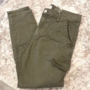 H&M olive green cargo pants (ankle length - size 12)
